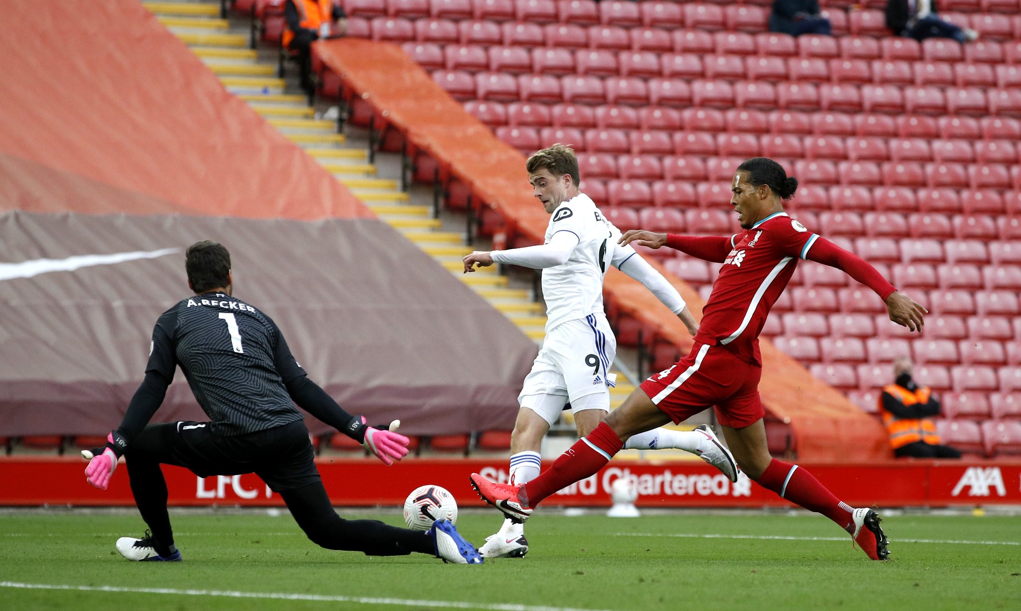 他在菲尼克 他在菲尼克